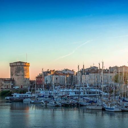 Plein Charme Aux Minimes Terrasse Calme + Parking Daire La Rochelle  Dış mekan fotoğraf