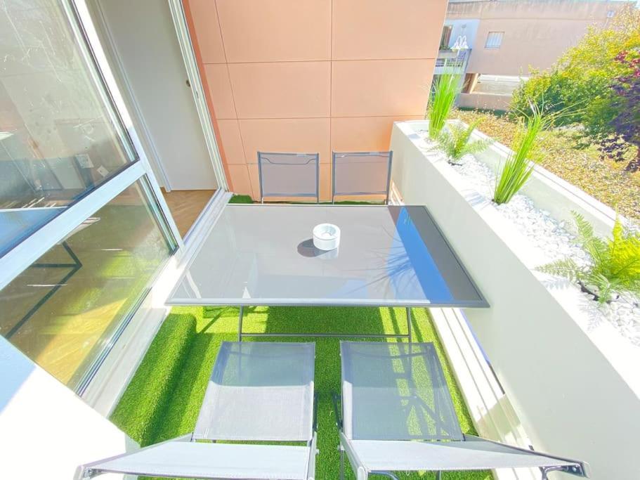 Plein Charme Aux Minimes Terrasse Calme + Parking Daire La Rochelle  Dış mekan fotoğraf