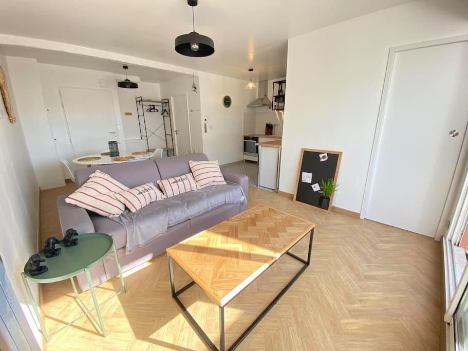 Plein Charme Aux Minimes Terrasse Calme + Parking Daire La Rochelle  Dış mekan fotoğraf