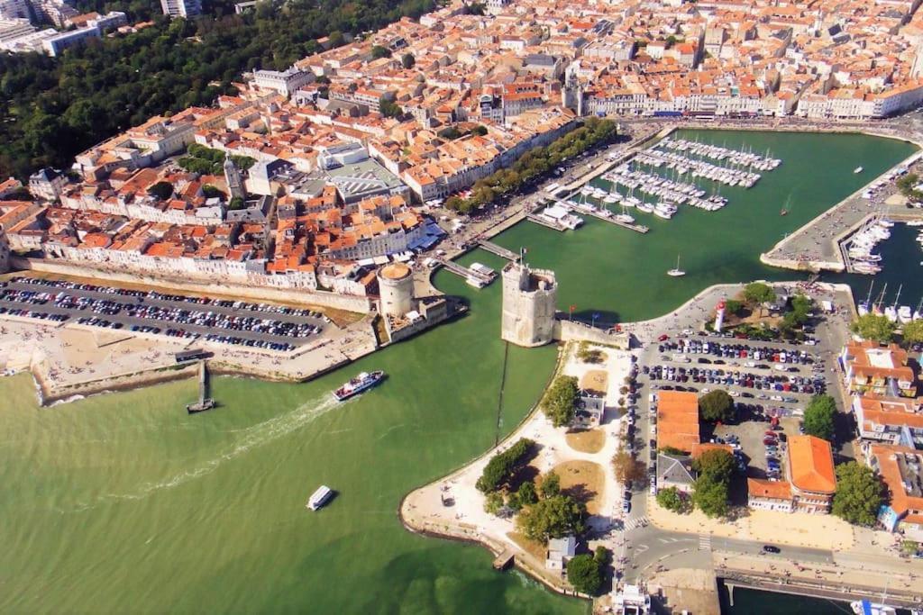 Plein Charme Aux Minimes Terrasse Calme + Parking Daire La Rochelle  Dış mekan fotoğraf